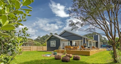 Hot Water Bach - Hot Water Beach Holiday Home