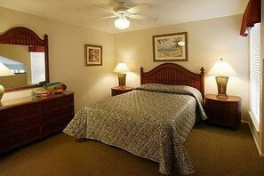 3 bedrooms, WiFi, bed sheets - 3BD/2BA Dec21-28 Orlando vacation for 8 people at Villas at Fortune Place resort (Kissimmee)
