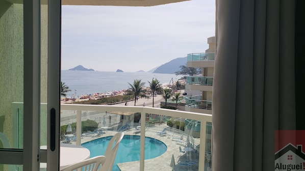 Piscina interna, piscina externa