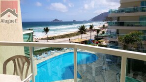 Piscina interna, piscina externa