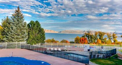 Inn Building Condo #209-Beautifully updated, view of Bear Lake