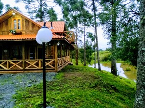 Chalé Dos Lagos | Lake view