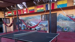 Games room - Hostal Covaine - Hostel (San Pedro de Atacama)