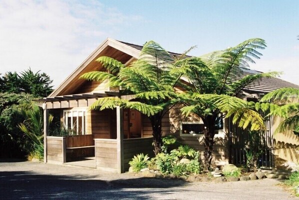 Exterior - Hokianga Haven B&B (Omapere)