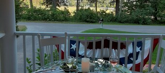 3,200SF Home/ 3.5 Bathrooms-3 Showers/Wrap Around Porch/Walk to Town/Beach