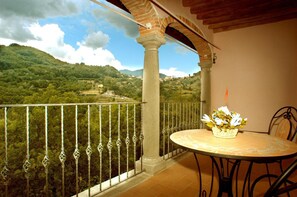 ระเบียง