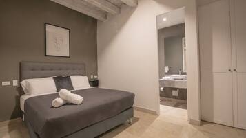 15 habitaciones, caja de seguridad en la habitación y wifi gratis