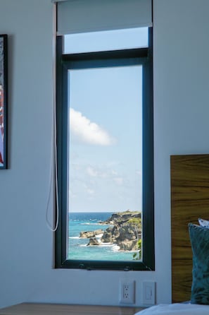 3 bedrooms, in-room safe, iron/ironing board, free WiFi
