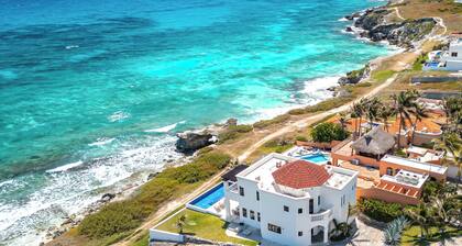 Atemberaubende, neue, einzigartige Immobilie an der Karibikfront in Punta Sur. Wie auf HGTV gesehen!