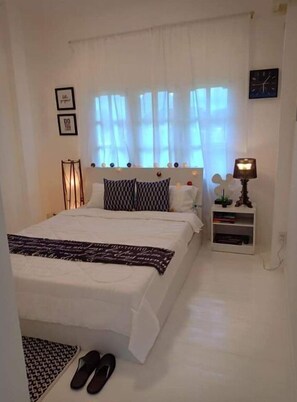 3 Schlafzimmer, Schreibtisch, kostenloses WLAN, Bettwäsche