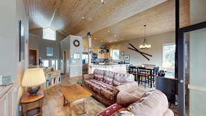 House, Multiple Beds (Mountain View Tahoe Donner Family Get) | Living room | TV, fireplace, DVD player