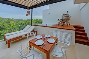 Penthouse Deluxe, 1 cama King size | Balcón