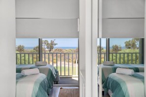 6 bedrooms, iron/ironing board, WiFi