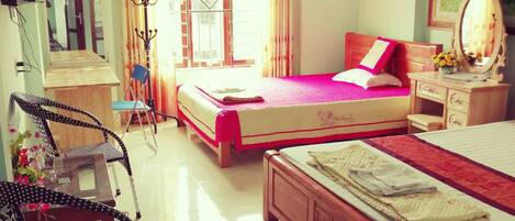 9 makuuhuonetta, tallelokero huoneessa, Wi-Fi