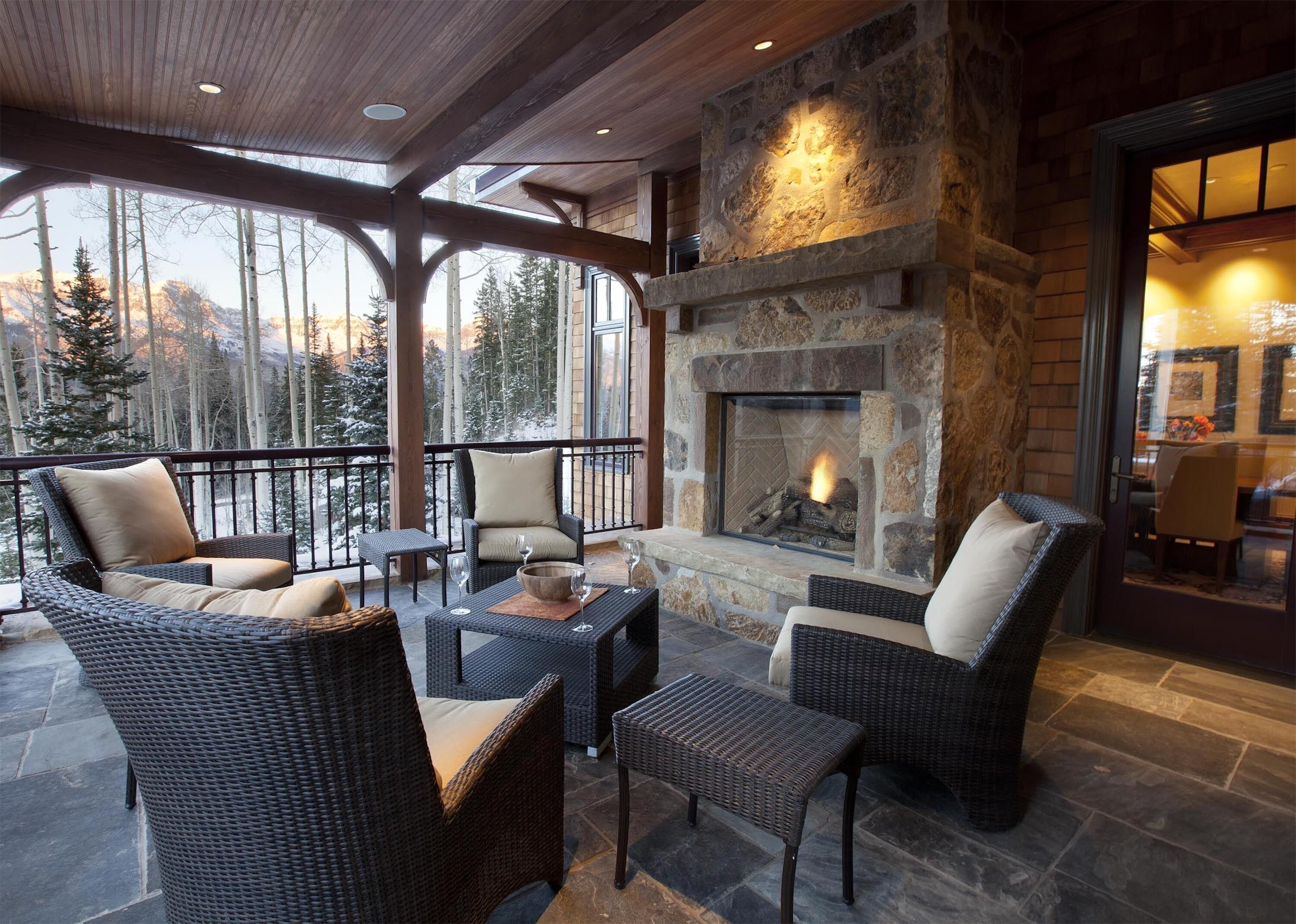 Rumah, Beberapa Tempat Tidur | Balkon