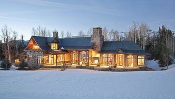 House, Multiple Beds | Exterior