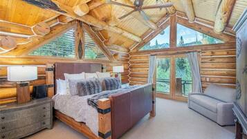 Ferienhaus, Mehrere Betten (SLOPESIDE LODGE) | 4 Schlafzimmer, hochwertige Bettwaren, Schreibtisch, kostenloses WLAN