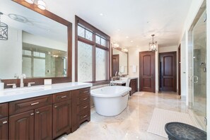 Bathroom - Telemark Tower (Telluride)