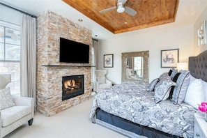 Appartement, Plusieurs lits (CASSIDY RIDGE C301- FAWNS LEAP) | 3 chambres, literie de qualité, bureau, fer et planche à repasser
