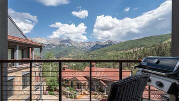 Departamento, varias camas (CASSIDY RIDGE C301- FAWNS LEAP) | Balcón