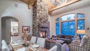 Unclassified image, 2 of 25, button - Petra Domus by Exceptional Stays (Telluride)