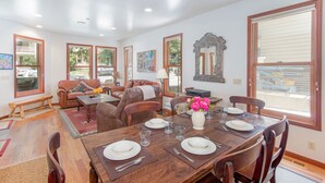 Apartment, Multiple Beds (PACIFIC ST TOWNHOUSE II - Family-Frie) | Private kitchen - Pacific Street Townhouse 2 (Telluride)
