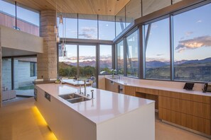 Villa, Multiple Beds (SUNSET RIDGE) | Private kitchen | Fridge, microwave, stovetop, dishwasher - Sunset Ridge (Telluride)