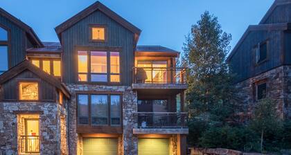 Terraces 402 by Exceptional Stays