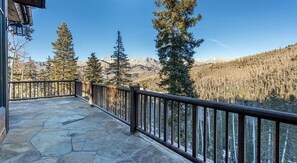 Apartment, Multiple Beds (TWO TRAILS - Luxury Home, Ski-in/Ski-) | Balcony