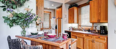 Condo, Multiple Beds (TERRACES 602) | Private kitchen | Fridge, microwave, stovetop, dishwasher