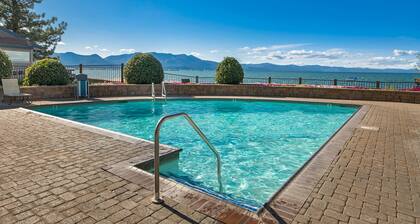Lakeland Village Luxury Condo w/great amenities: MV32