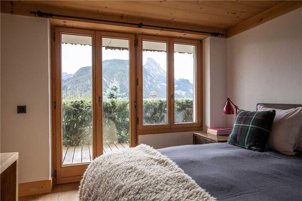 Villa, Multiple Beds (Chalet Isabel) | 8 bedrooms, premium bedding