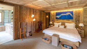 Unclassified image, 5 of 33, button - Gstaad (Saanen)