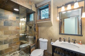 Bathroom - Crystal View by Exceptional Stays (Telluride)