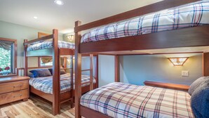Townhome, 3 Bedrooms | 3 bedrooms, premium bedding, desk, individually decorated - Crystal View by Exceptional Stays (Telluride)