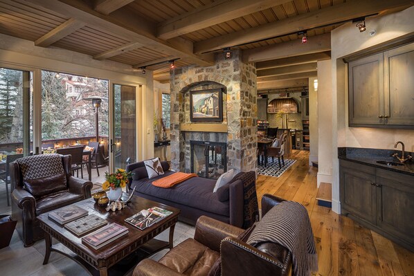 House, 6 Bedrooms | Living room | 42-inch flat-screen TV with digital channels, TV - River Bliss by Exceptional Stays (Telluride)
