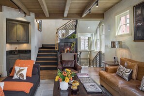 House, 6 Bedrooms | Living room | 42-inch flat-screen TV with digital channels, TV - River Bliss by Exceptional Stays (Telluride)