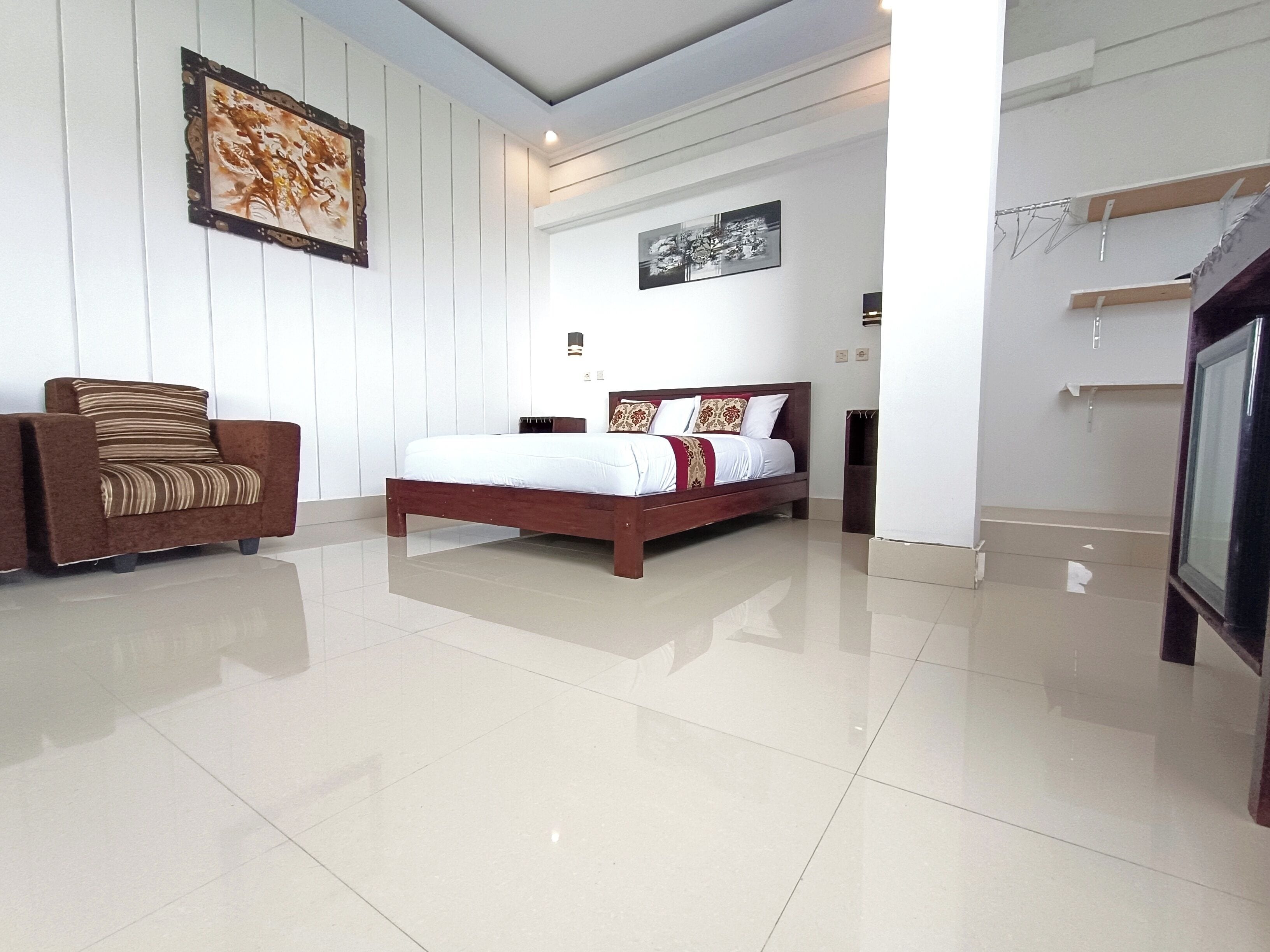 Deluxe Double Room | Hypo-allergenic bedding, desk, laptop workspace, blackout curtains