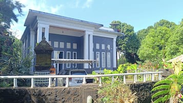 住宿正面