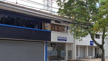 Fachada da propriedade