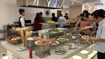 Breakfast buffet