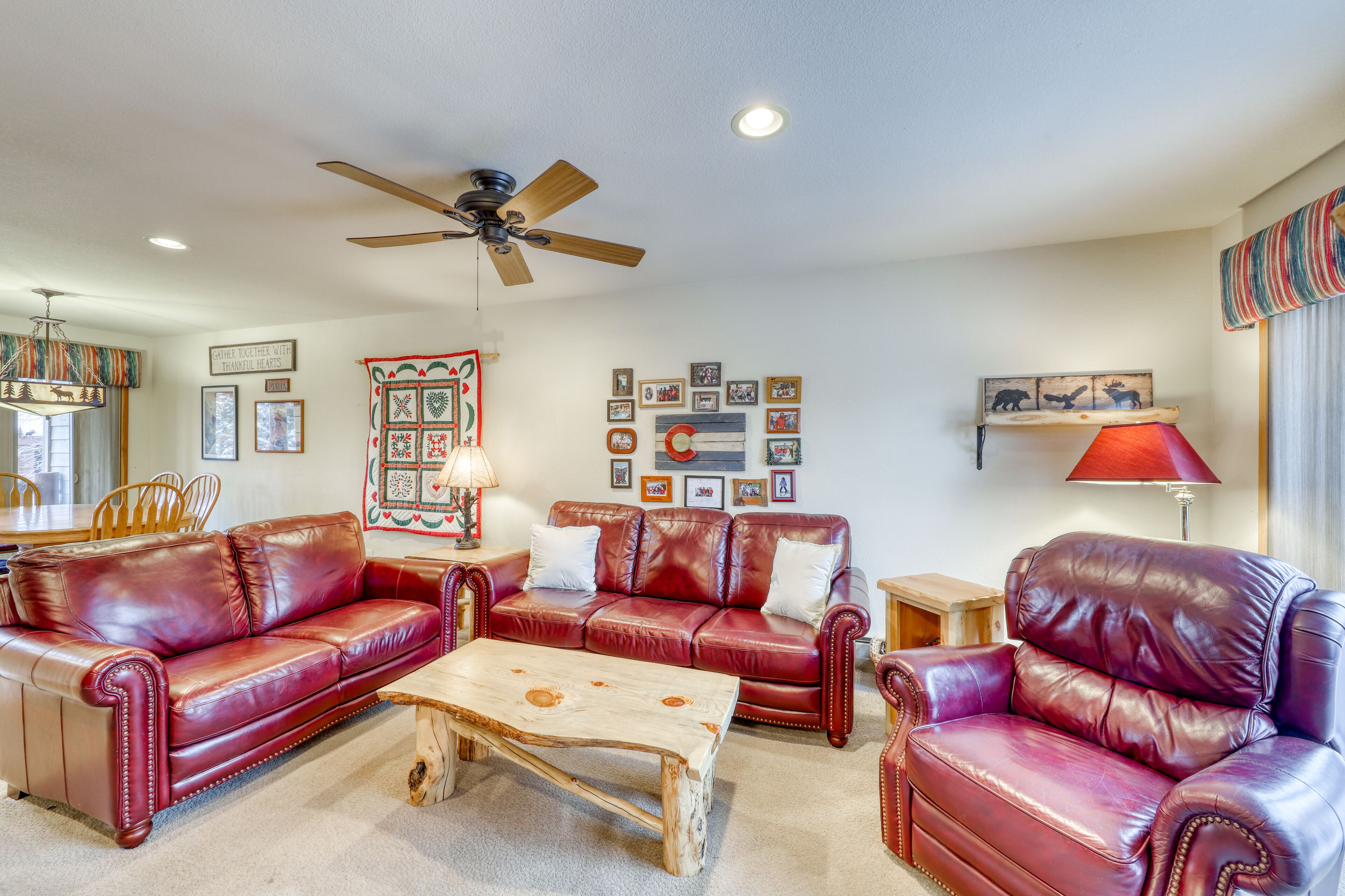 Unique dog-friendly townhome with hot tub & fireplace - walk to shops & eateries