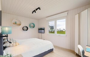 1 Schlafzimmer, Reisekinderbett, kostenloses WLAN, Bettwäsche