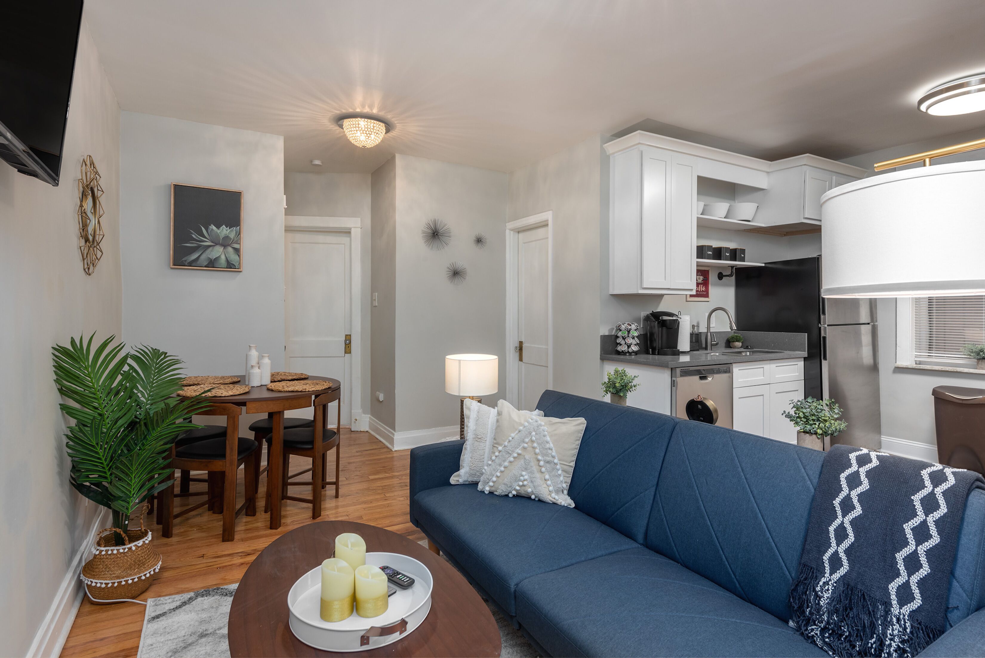 奢華複式房屋, 2 間臥室, 非吸煙房, 廚房 | 客廳 | 43-吋智慧型電視、數位頻道、電視、串流服務