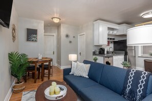 Luxury Duplex, 2 Bedrooms, Non Smoking, Kitchen | Living room | 43-inch Smart TV with digital channels, TV, streaming services - Tower Grove Getaways by Namastay (St. Louis)