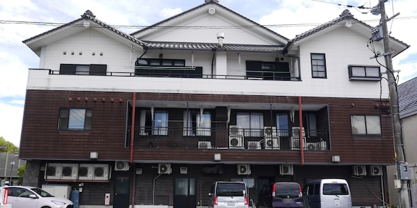 Exterior - Station Business Hotel Tenshukaku Hitoyoshi (Hitoyoshi)