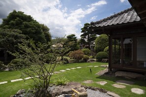 Garden - Iizukatei (Nakagawa)