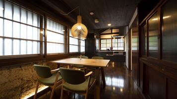 Sintaku A | Living area | 30-inch LCD TV with cable channels, TV