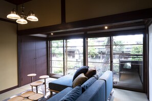 Sintaku B | View from room