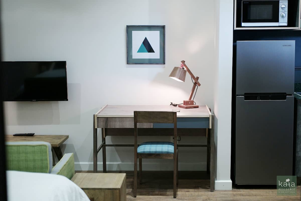 Business Studio (Quiet Studio) | 1 bedroom, premium bedding, pillowtop beds, minibar